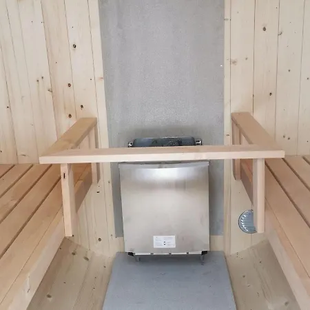 Wonderful With Barrel Sauna Stockheim (Oberfranken)
