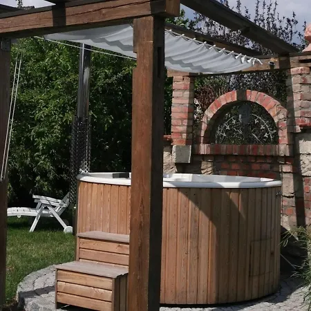 Wonderful With Barrel Sauna * Stockheim (Oberfranken)