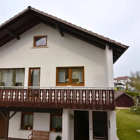 In Burggrub Mit Sauna Und Garten *