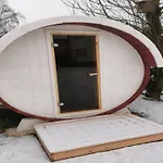In Burggrub Mit Sauna Und Garten *