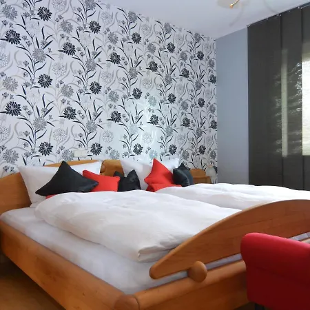 Wonderful With Barrel Sauna Apartment Stockheim (Oberfranken)