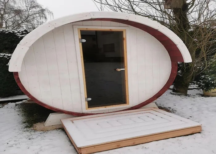 In Burggrub Mit Sauna Und Garten 아파트